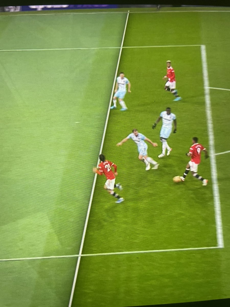 Linus Karlsson tweet media