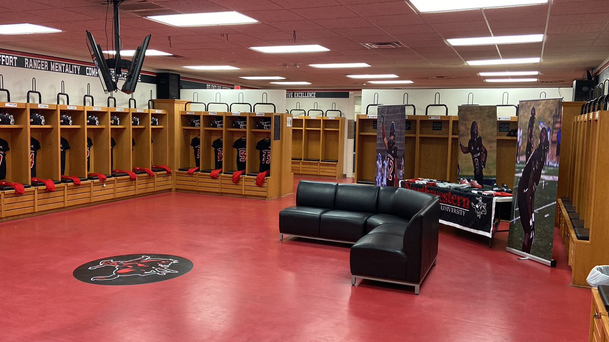 mattdwalter's tweet photo. 🔥⚫️🔴🏈 our official visit weekend!!! Looking forward to having some elite BALLERS and their families on campus! #RRR #enterthevalley22 #Rangers https://t.co/BDkoTrp4ui