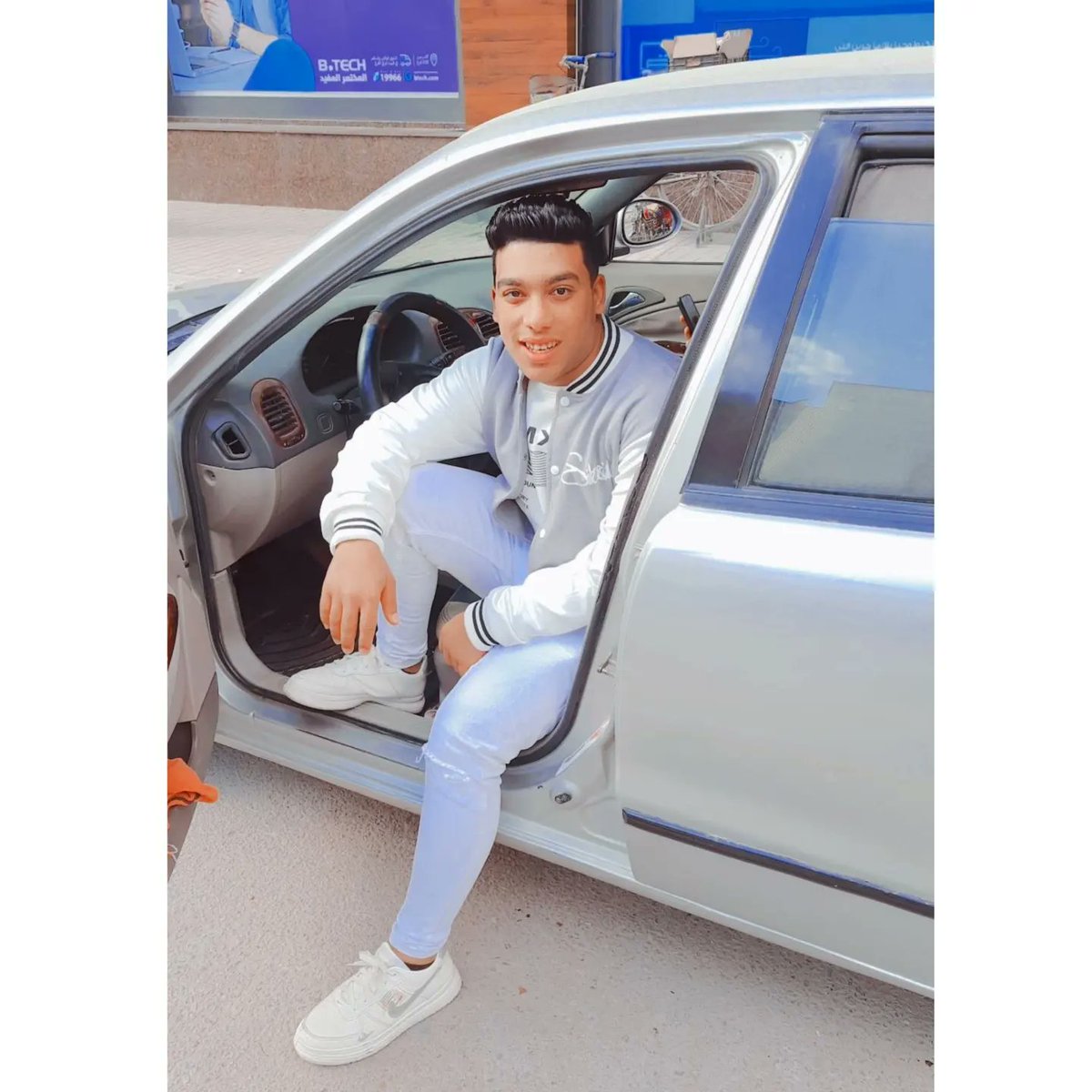 Ahmedwal2992003's tweet photo. 🧿🤍🧿🤍🦂 https://t.co/TGL27BZke0