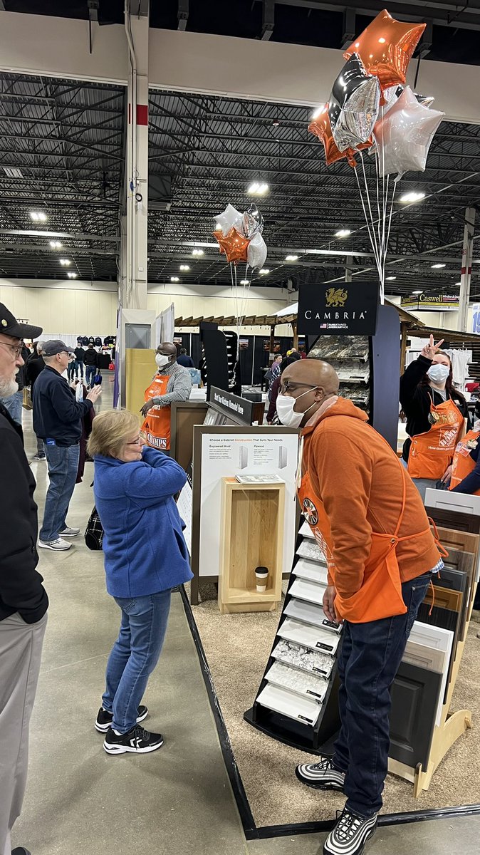 Dan Blouin tweet media