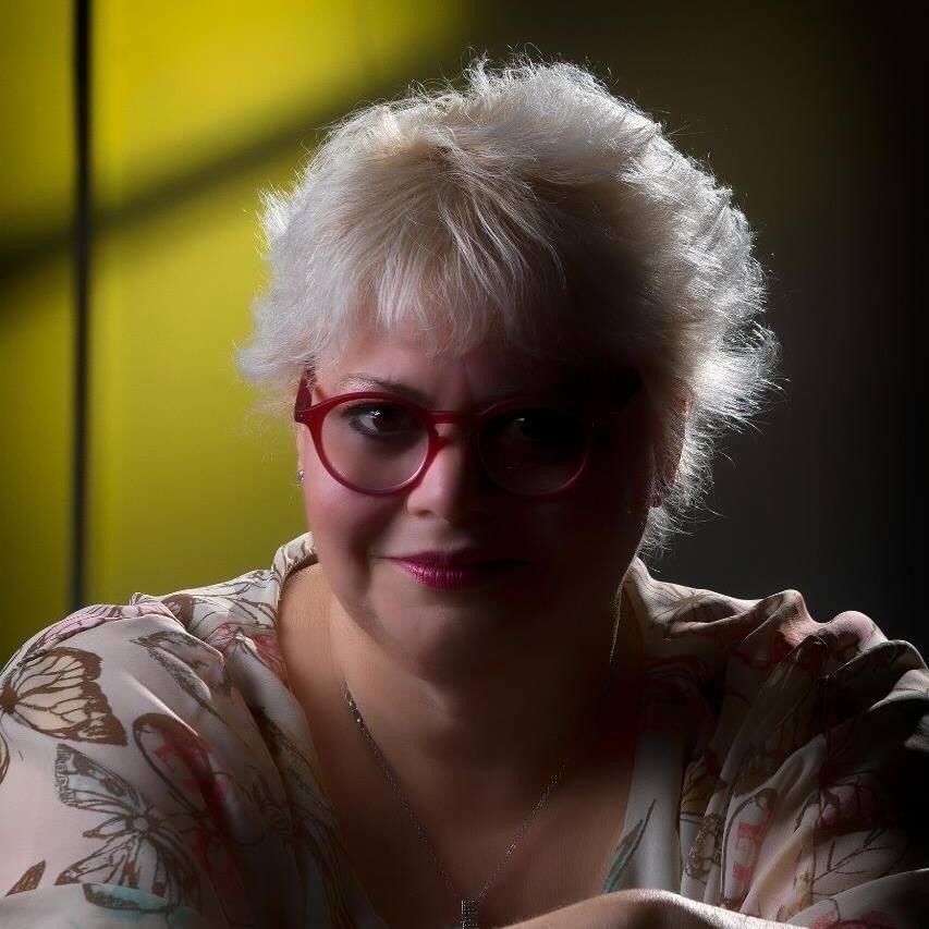 La Asociación de Teatristas de Panamá lamenta el fallecimiento de la Directora, Actriz y Productora Hannia Woodman 

Gracias por creer que el teatro es una herramienta de inclusión social y que puede cambiar vidas.

¡Descansa en paz!