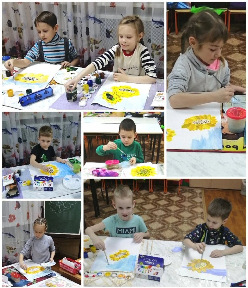 Вот такие они,рабочие будни наших юных художников(ПДО Горохова Ф.Ю)-каждый из них постигает азы изобр.искусства.Они принимают творческие решения,совершают открытия.Они  молоды,перспективны,безумно талантливы и просто в восторге от занятий.
#успехкаждогоребенка