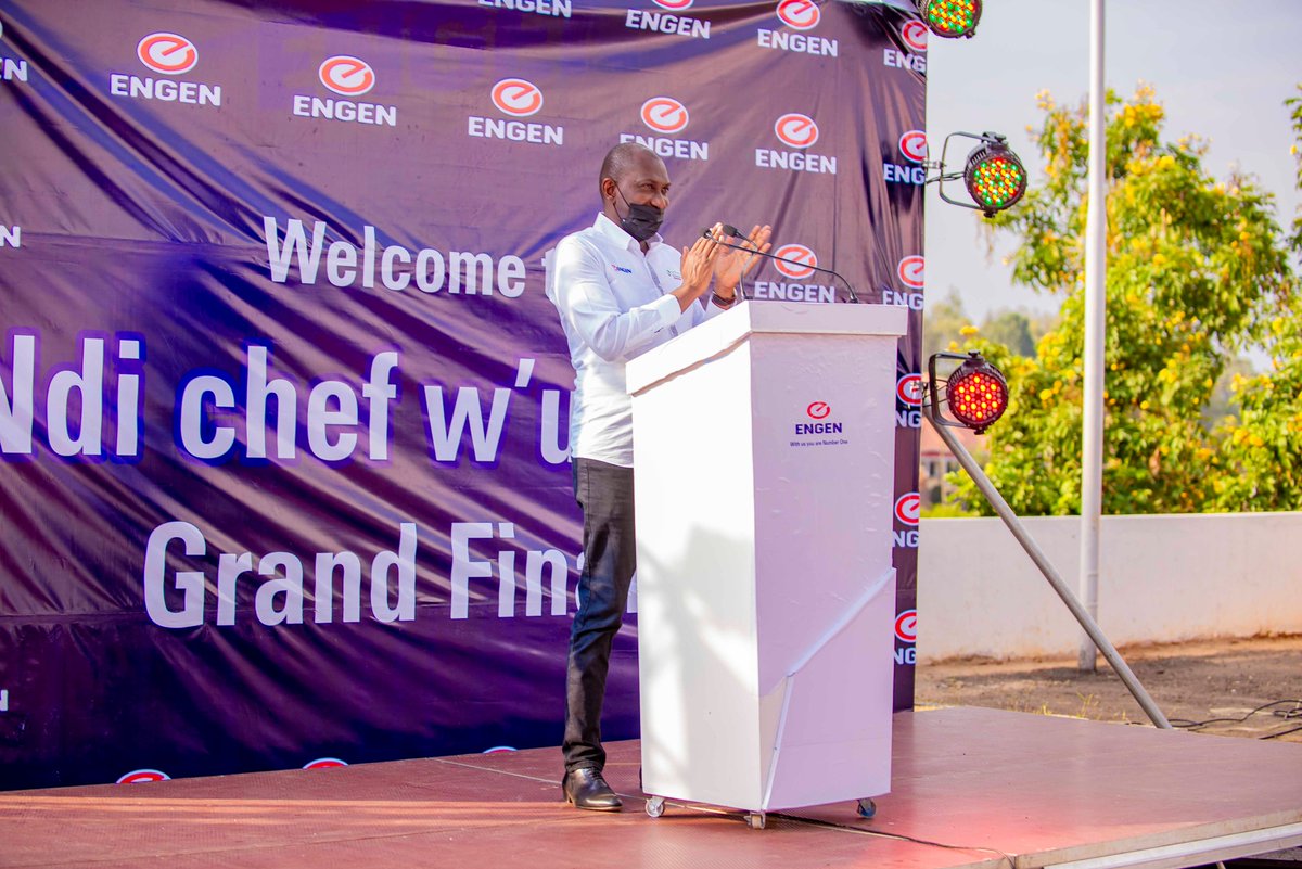 VivoEnergyRw's tweet photo. Our MD Mr Saibou Coulibaly giving his speech at the Grand prize Give-Away & Promo closing event.
#fuelandwin #engenstations #naengenndichefwumujyi #withengenirunthecity #qualityfuel #myfuelmypride #withusyouarenumberone https://t.co/GekznJsH8o