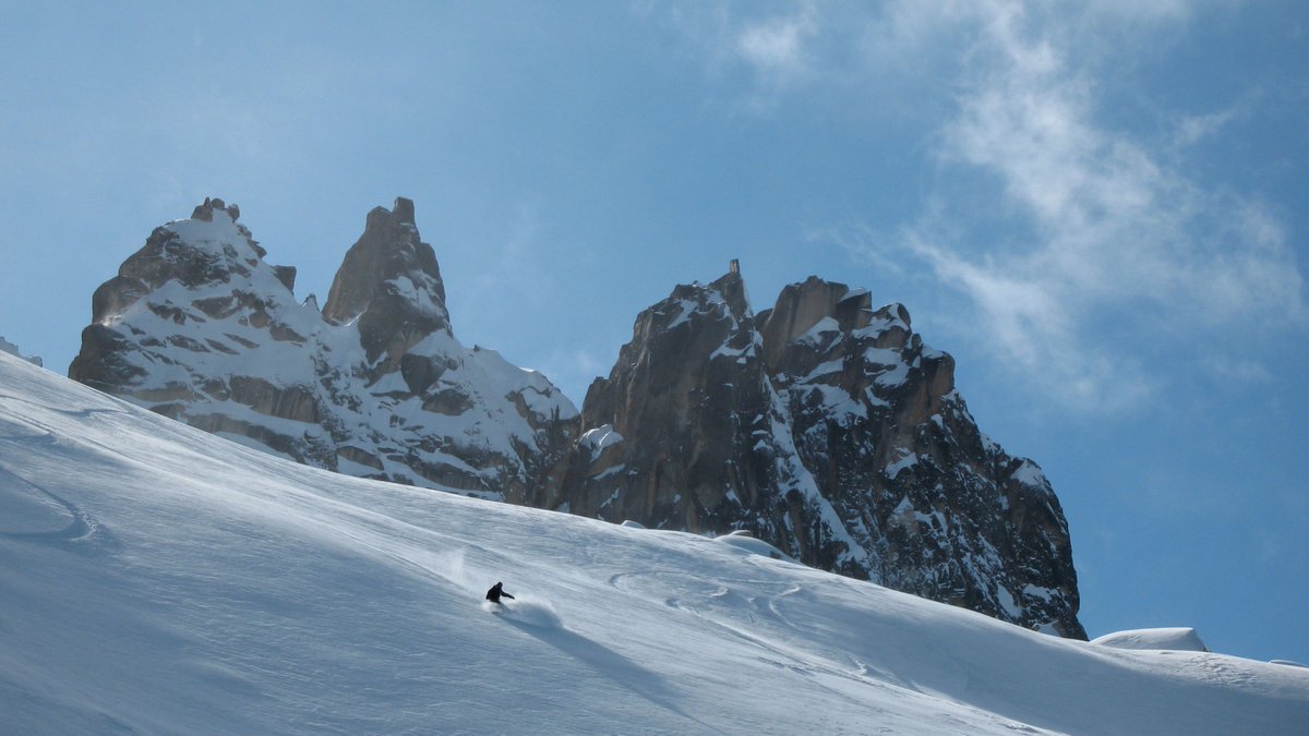 OkanoganCountry's tweet image. If you can dream it, you can do it! ⛷️ Check out the amazing offers and tours from North Cascade Heli. Talk about an adrenaline rush! 🤩

There's more #WinterRec to explore in Okanogan Country:
okanogancountry.com/poi/north-casc…