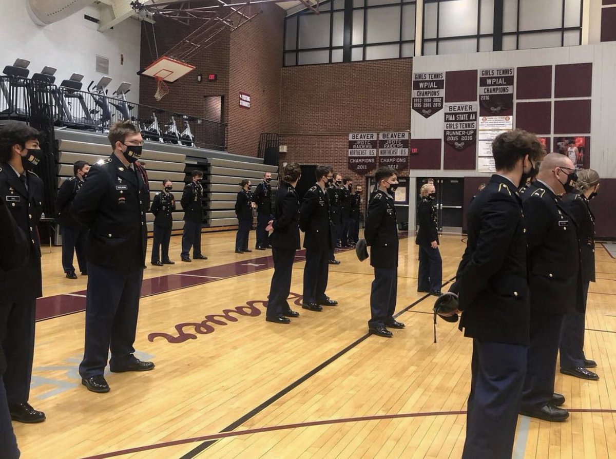 Beaver_JROTC's tweet photo. Last Friday at 0600, the battalion met together for a leadership lab. During the lab, cadets were awarded ribbons and team cords for their hard work and dedication! Throughout the day, cadets were inspected on their uniforms during their class period. https://t.co/dB5SjmBQNp