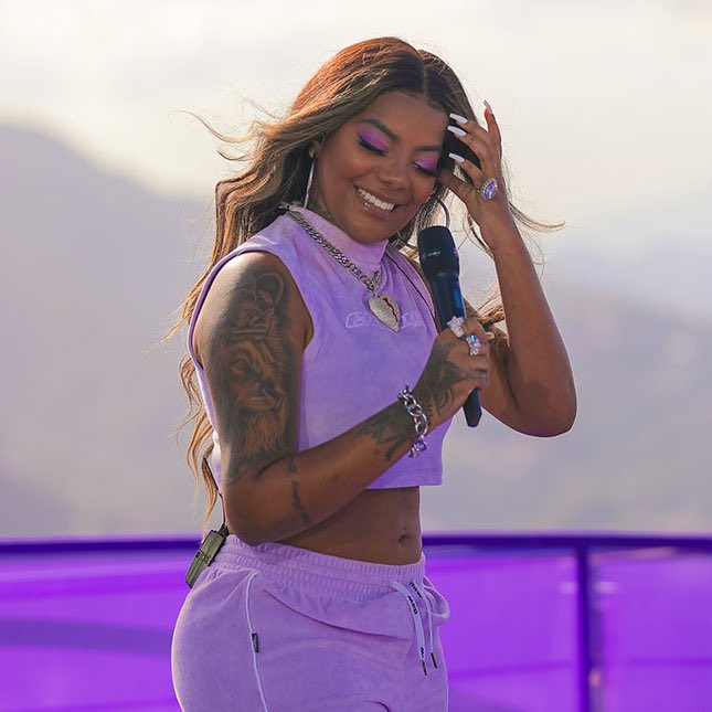 tracklist's tweet photo. 🚨 LUDMILLA anunciou o álbum “Numanice 2”, com 10 músicas inéditas de pagode, para o dia 26 de janeiro! https://t.co/XJip7mrS8k