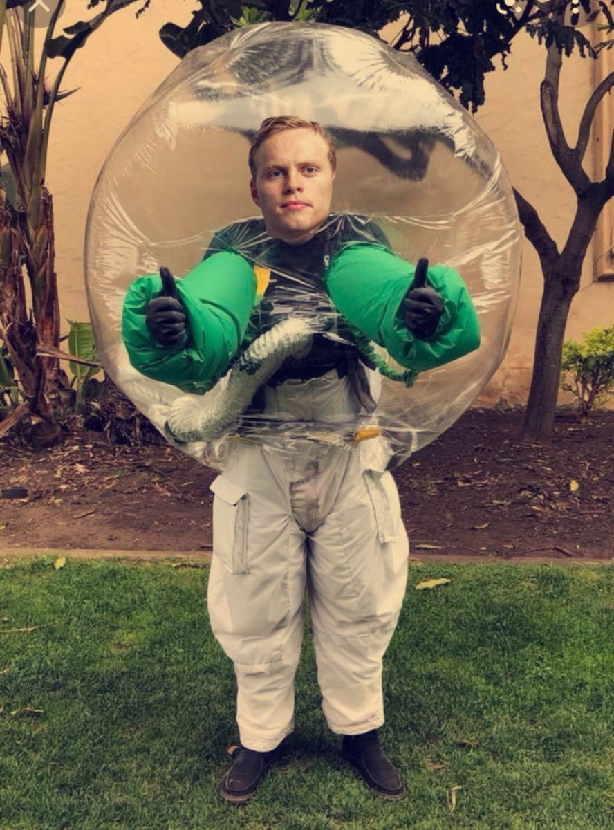 Ómar Ingi milli leikja Takk.