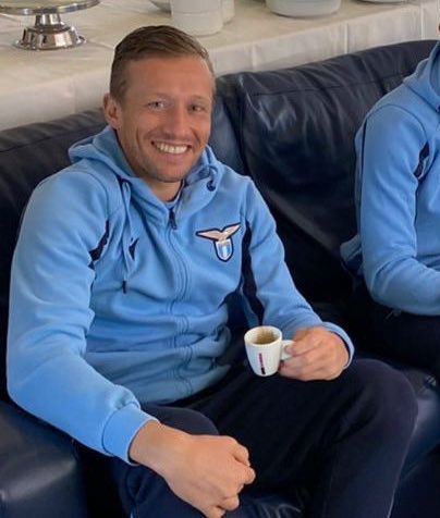 LazioOut's tweet photo. Hide the Pain Lucas via @liidsss https://t.co/l7cKCxMw1S