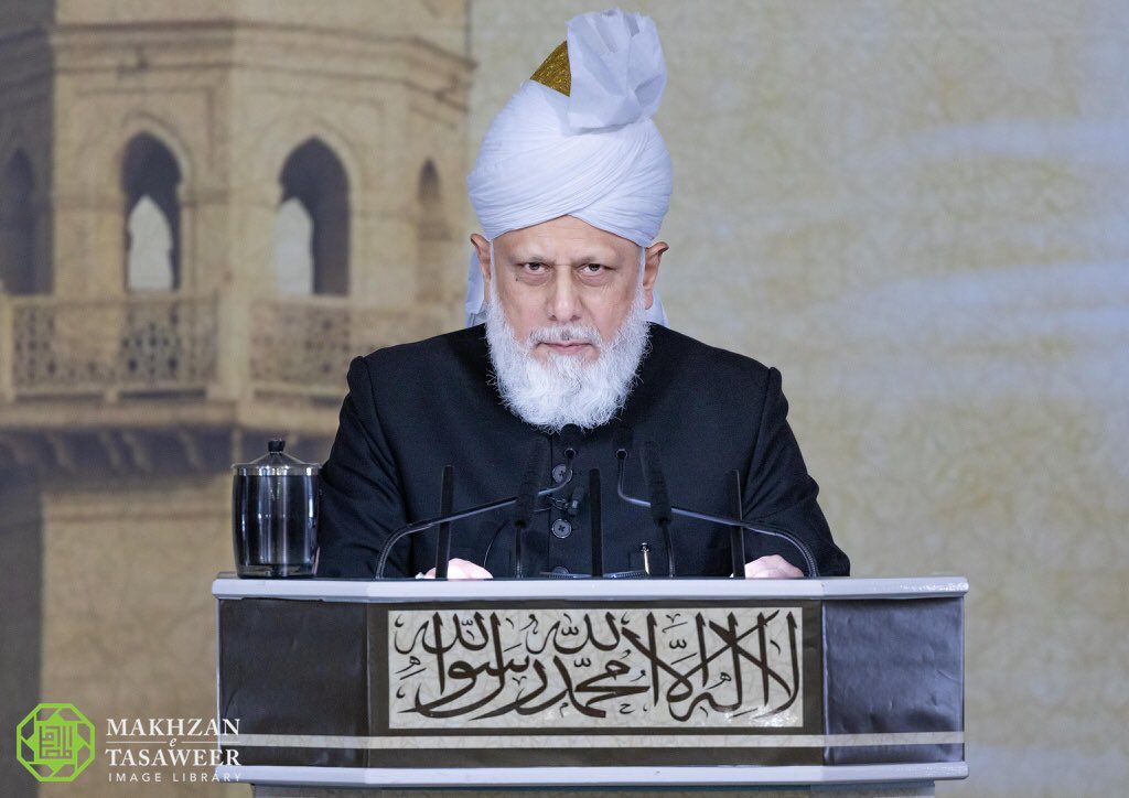 “We must develop the very highest standards of compassion for all humanity.” #AhmadiyyaKhilafat