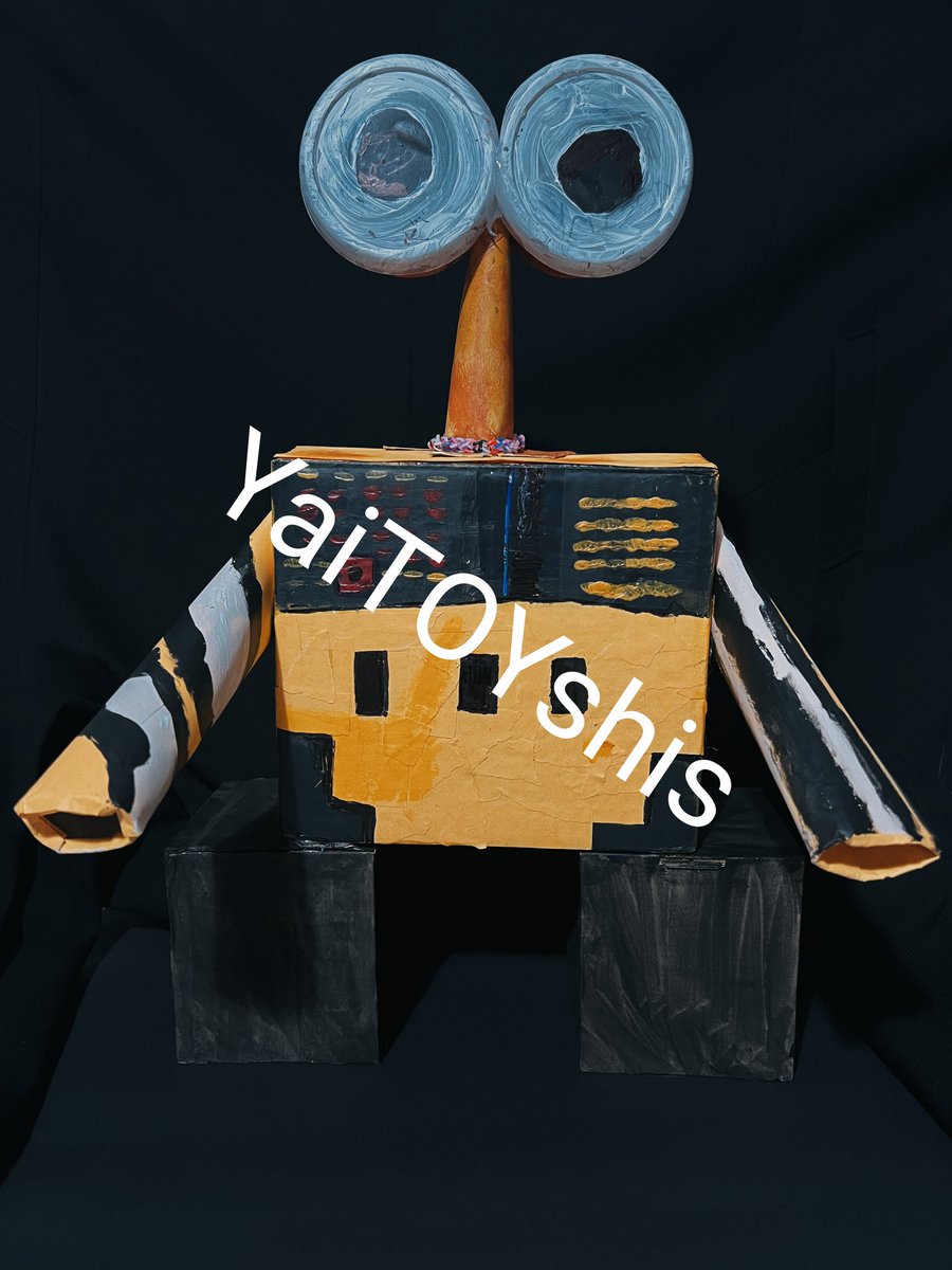 mrnovocripto's tweet photo. GM! I'm Yaiza πΉ11 years old from Spain. I develop #NFToys with my brother #MrNC (CM). I use recycled products. I create #NFToyPETS #YaiTOYshis and others #NFT #CustomizableAvatar You can buy It on @opensea link π https://t.co/7YVASuoWbE https://t.co/AglwJlQ9w9