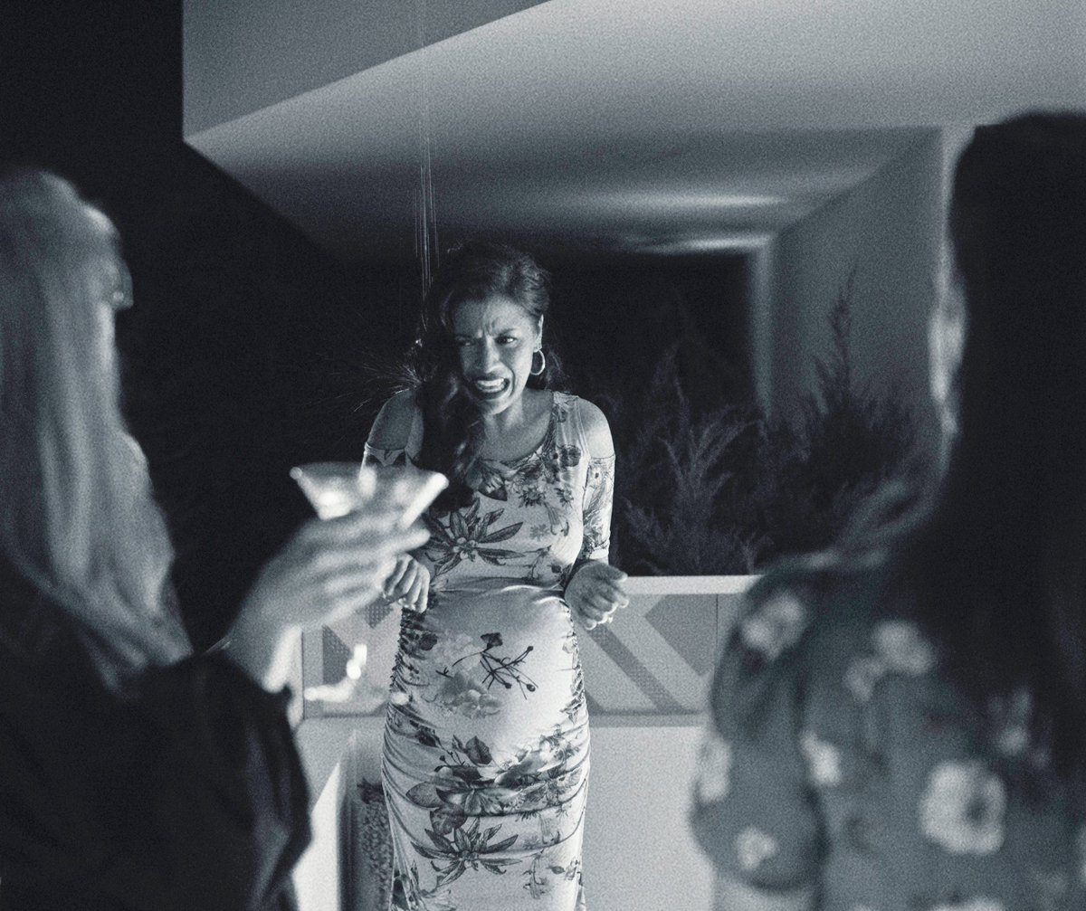 tiyasircar's tweet photo. 6 days until I get peed on in 4:3 black and white. And yes, you absolutely just read that correctly. 💦😳😓

#TheAfterparty @AppleTVPlus

Premieres Friday, Jan 28th, y’all! 🙌🏽 https://t.co/MvSeED9Yop