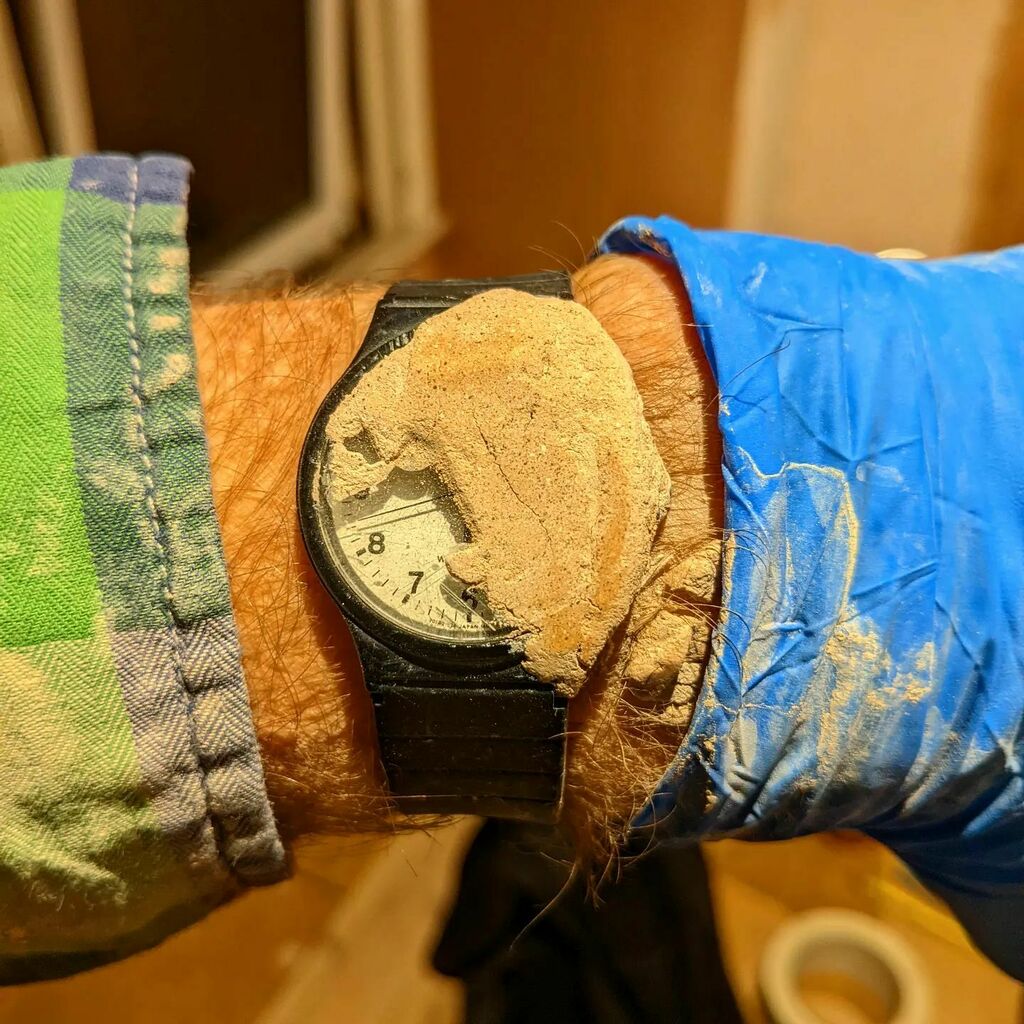 pauljcochrane's tweet image. Totally lost track of time today.... #casio #plastermaster instagr.am/p/CZCsNUeM_8V/