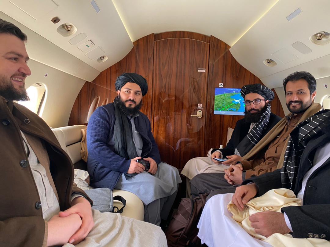 alpaktiawall's tweet photo. د متقی صیب سفر ناروې هېواد ته!

اومید لرم چې د خارجه وزیر متقی صیب او ور سره د لوړ پورو چارواکو ناروې هېواد ته سفر به یوه ښه نتیجه وه لري.

هیله ده چې مقابل طرف سره به یو ښه تفاهم ته ورسېږي. https://t.co/1fZmuLmsUv