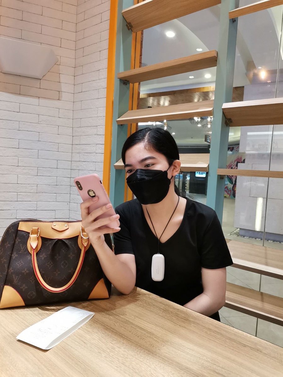 charmeyn20's tweet photo. Black 🖤 https://t.co/8q52hnzOBB