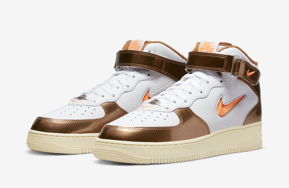 ModernNotoriety's tweet image. Nike Air Force 1 Mid “As Long As You’re Right Within” bit.ly/3GHx6hh