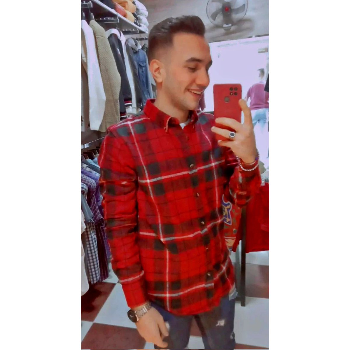 2booYousse's tweet photo. اعتبروهم حلوين😹❤️‍🔥 https://t.co/6YSOYNCYGK