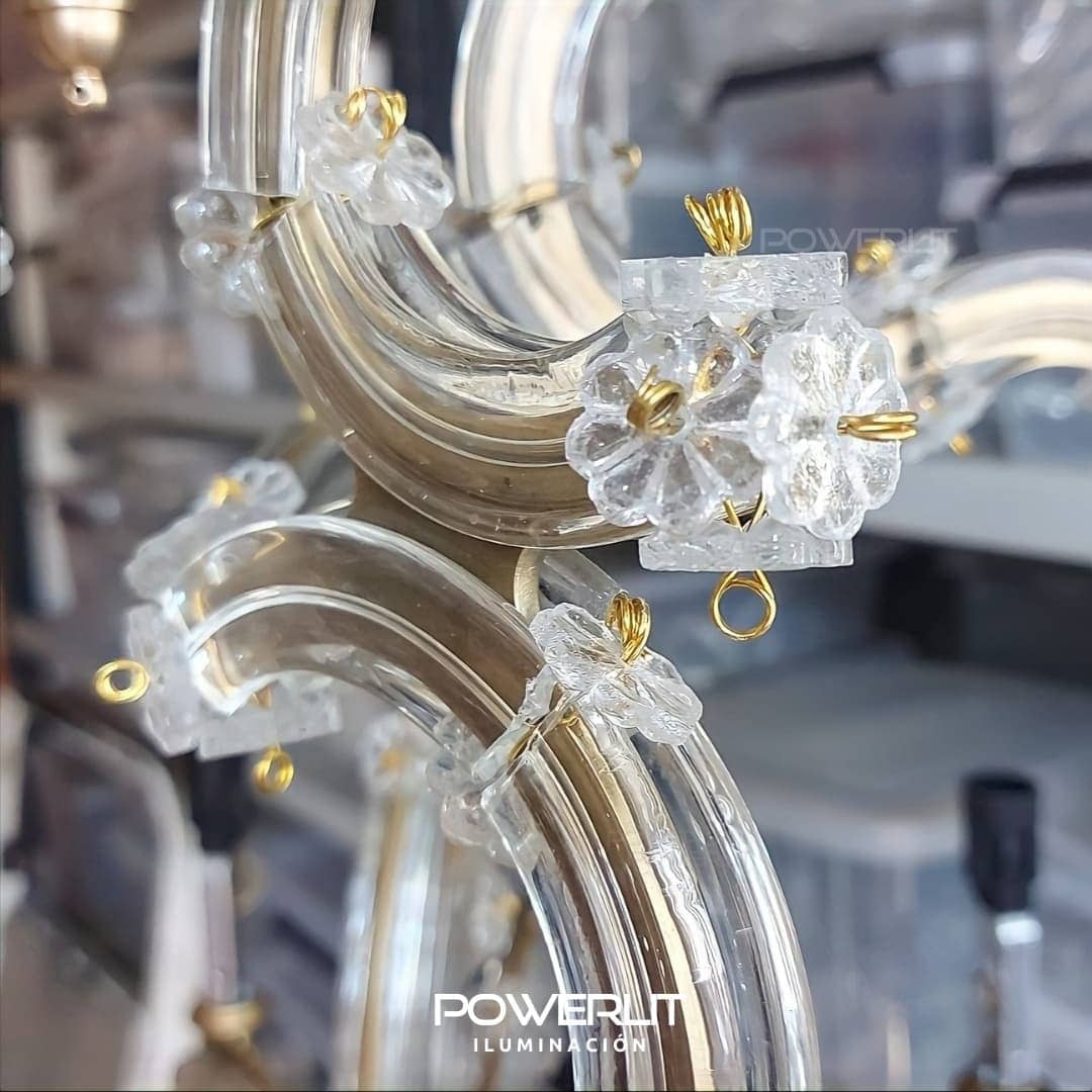 powerlitpy's tweet image. ¿Sabías que tenemos más de 30 años de experiencia en la restauración de lámparas de araña y de bronce en general? 🤩

👉 Limpieza
👉 Restauración de Piezas
👉 Electrificacion
👉 Pulido
👉 Baños
👉 Niquelados

Contactanos al 📲 0981 52 39 79