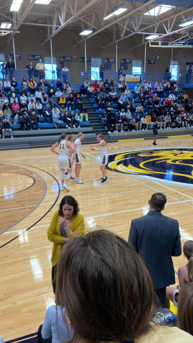 CHS_WBBall's tweet photo. Fun team outing to watch alumni, @mcdnic24 play today!
#chswbb #playhard https://t.co/yH4nnaK0F2