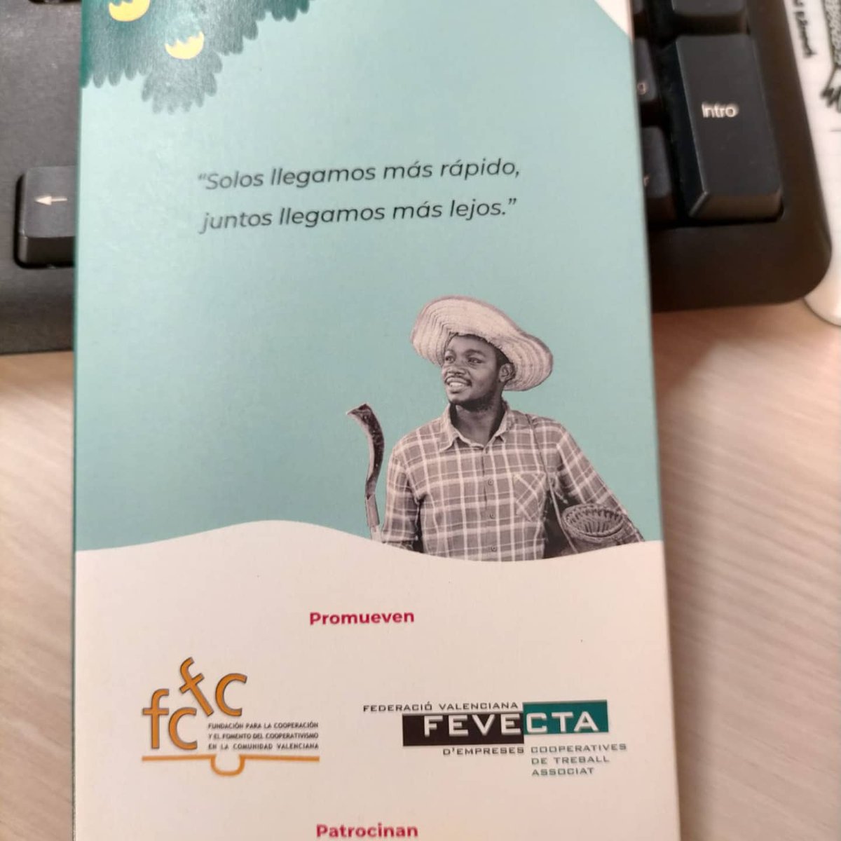 plataforma_inte's tweet photo. COOPERATIVA DE VIVIENDAS. Se ha recomenzado el trabajo junto al proyecto migra COOP. con su técnica Bibiana Cossio. Integrante del proyecto junto a FEVECTA. FUNDACIÓN PARA LA COOPERACIÓN. GENERALITAT VALENCIANA. MINISTERIO DE TRABAJO Y UNIÓN EUROPEA.  En enero 2022, recomenzamos https://t.co/jySQda8Cgy
