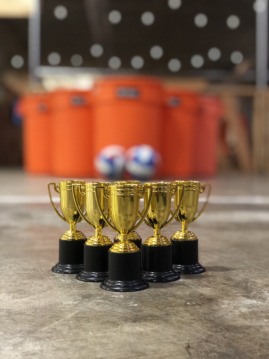 rechallstl's tweet photo. 🏆 Who's ready to participate today? ⁣
⁣
🍺 Join us for a giant pong tournament &amp; get a trophy just for showing up!⁣
⁣
The Details⁣
🧑‍🤝‍🧑 Teams of 2⁣
⏰ Show up by 2pm to sign up⁣
💸 Winning team gets a cash prize!⁣
⁣
#games #tournament #stlouis #stcharles https://t.co/svFNtGehOH