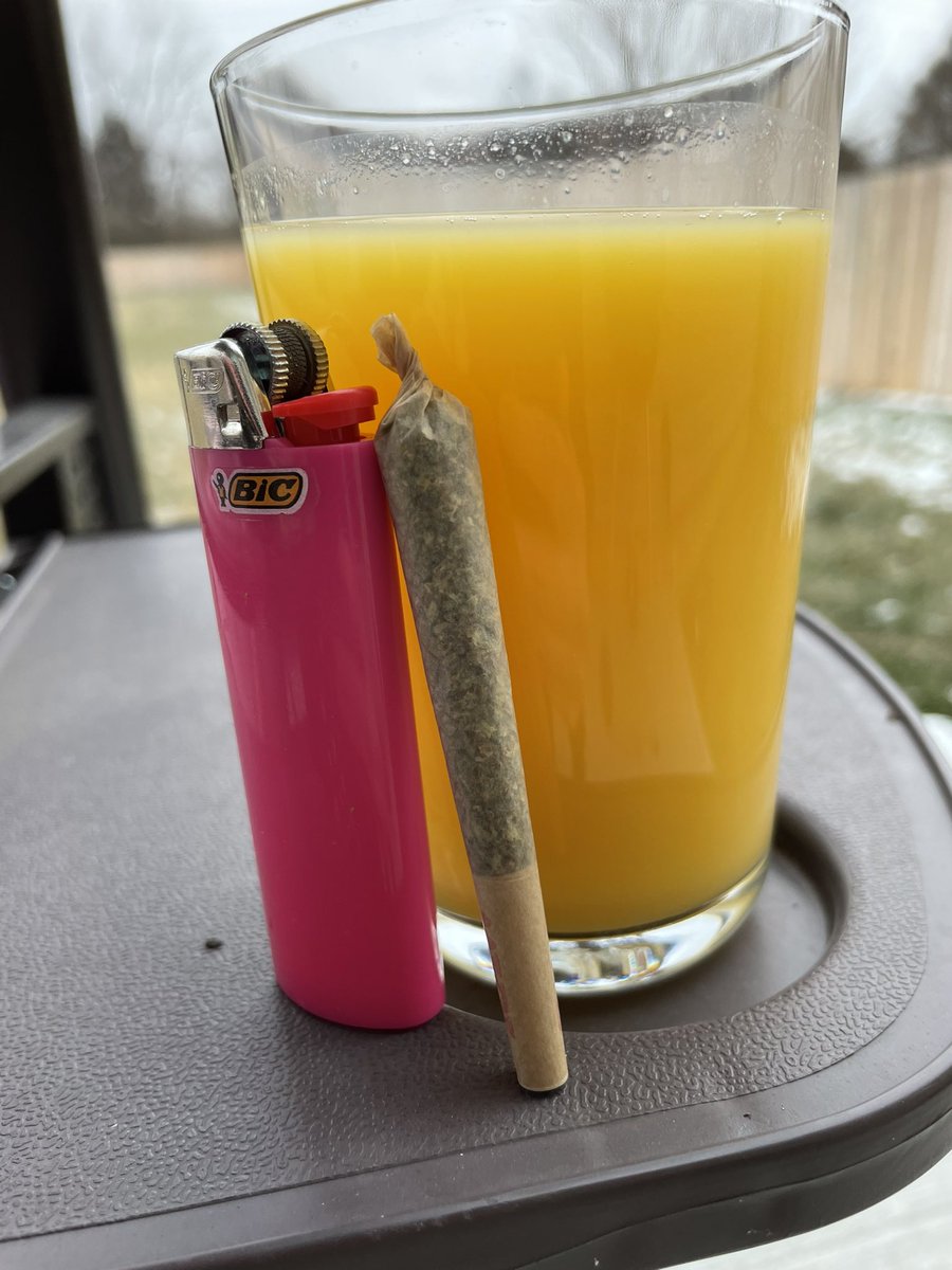 bdmindz's tweet photo. Forget #Eth..... This is the real #NFT #gas..... Yabba Dabba https://t.co/4wchADawTF