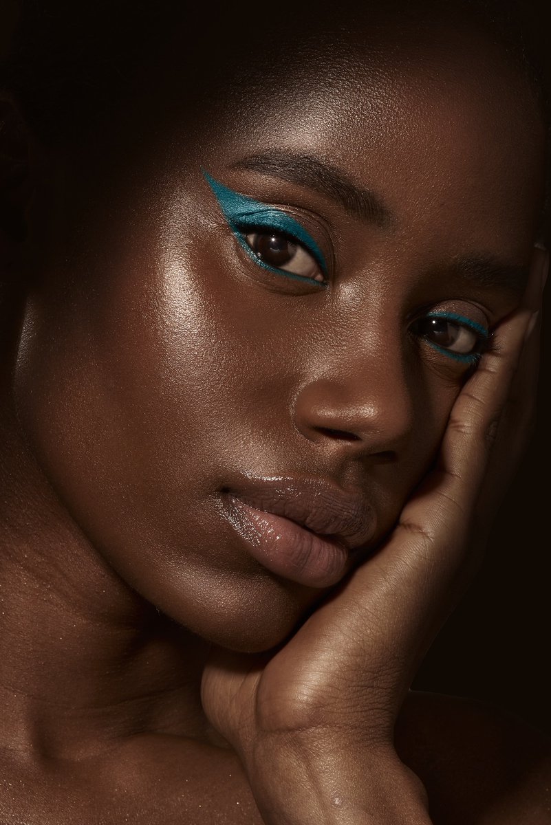 calvinaacosta's tweet photo. I very rarely plug my retouching course on here since I don’t want to annoy you guys, it’s been a project of mine I’m really proud of with the feedback I’ve gotten. if you’re an artist looking to learn NATURAL skin retouching that doesn’t hide SKIN👇
https://t.co/0POSXTwOhu https://t.co/1UfyTxLhEN