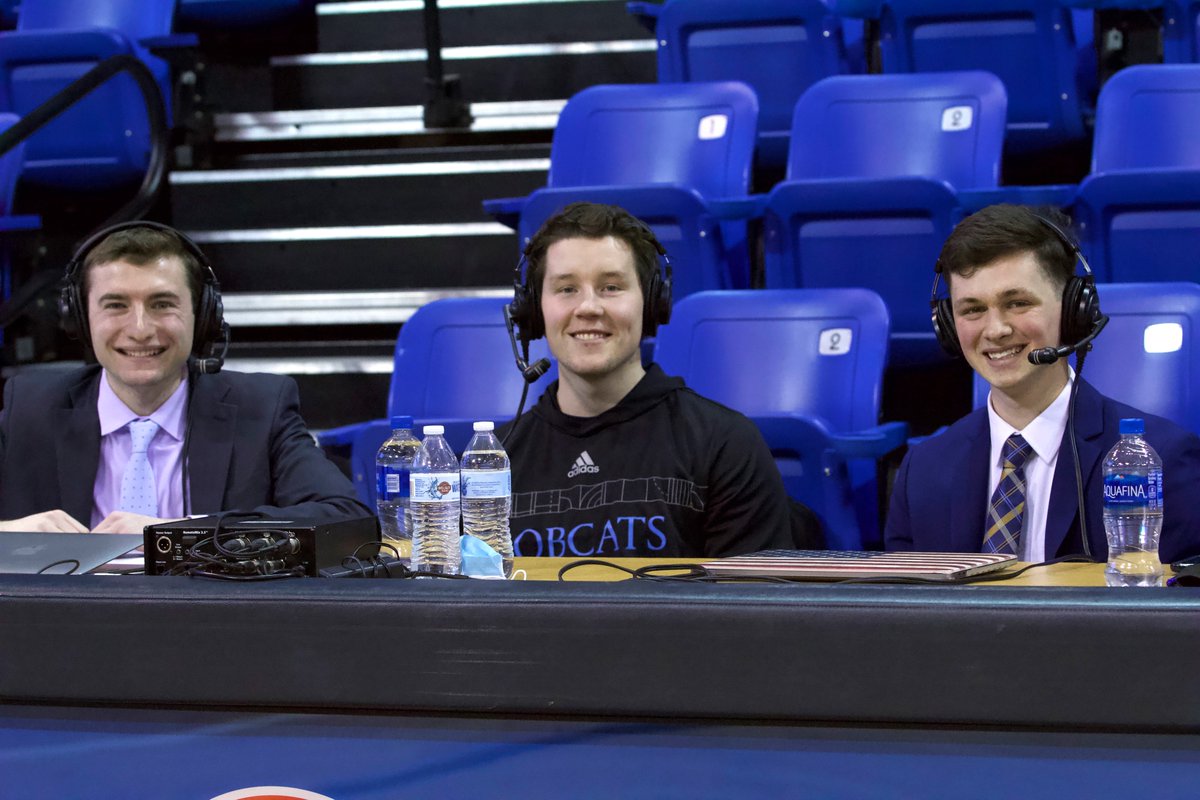 WBB: Live right now on the QBSN broadcast @JacobRigoni joins @EricMKerr and @ConnorCoar. Jacob Rigoni is a starter on @QU_MBB. Tune in to hear what he has to share about his final season playing for Quinnipiac. #MAACHoops

Listen LIVE at theqbsn.com/listen