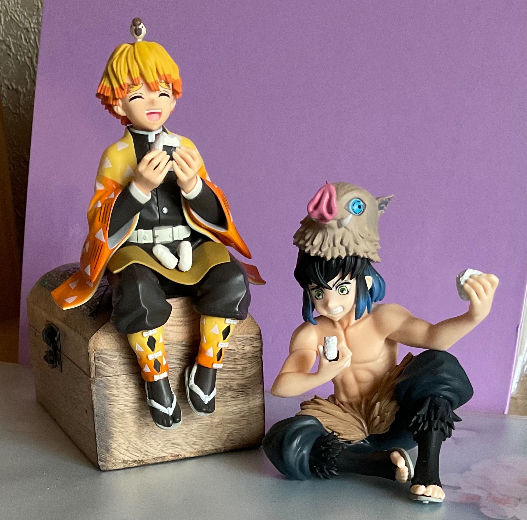 🌻OWL🌻 Murdock simping era on X: I officially started my #DemonSlayer  #鬼滅の刃 Collection 💜 And I love the two Figures of Inosuke & Zenitsu eating  Onigiri so much 🥺💕  / X