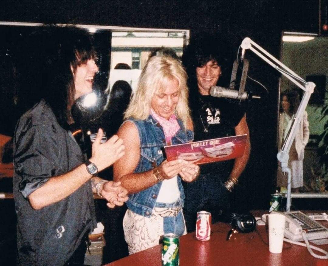 666crue (@666crue1) on Twitter photo 