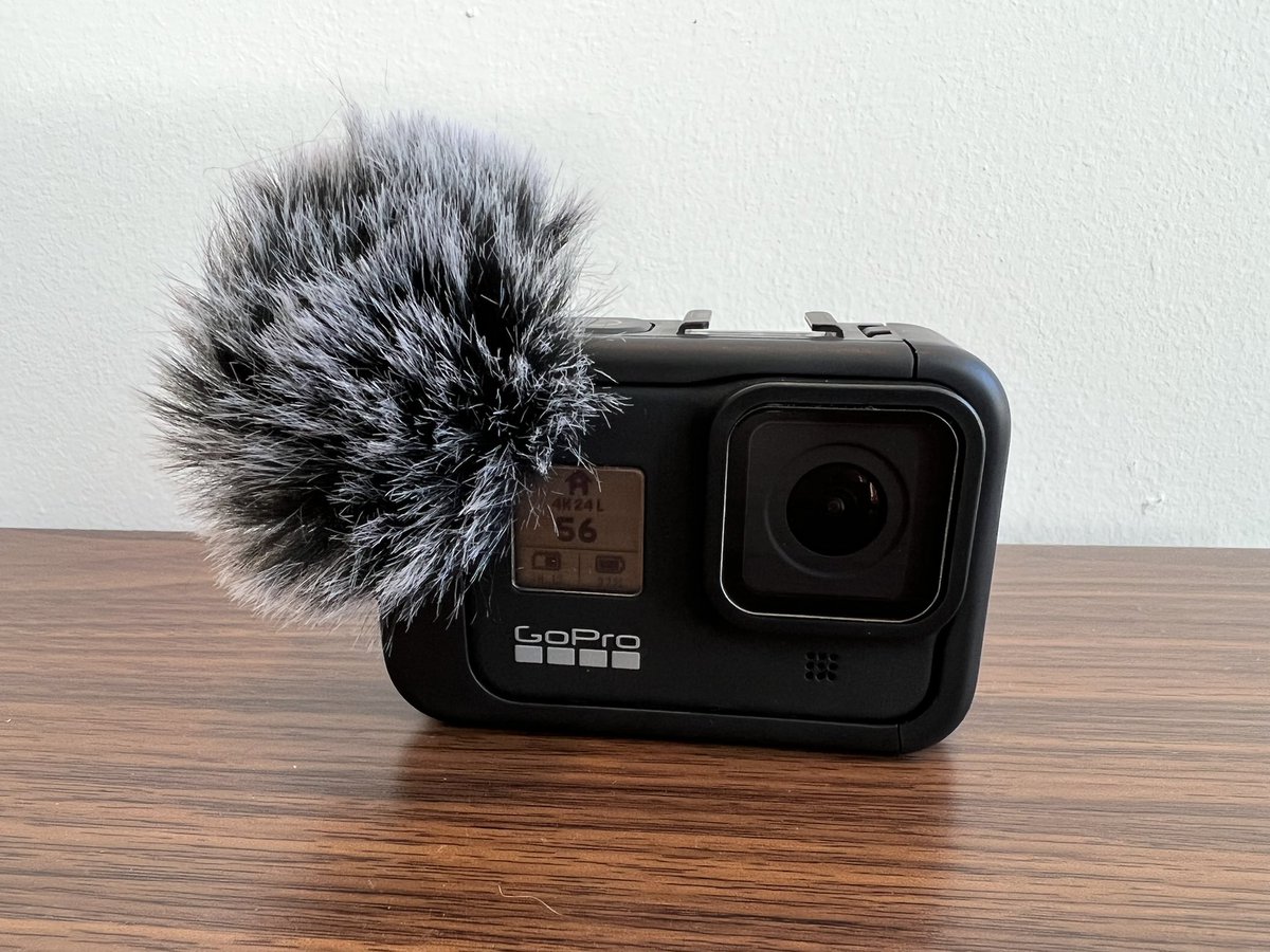 BlueEyedSage25's tweet photo. If you can’t buy it, make it! DIY wind muff for the GoPro hero 8 media mod. Hope it works! #GoPro #DIY #hero8 #windmuff https://t.co/WJMFMdV9uH