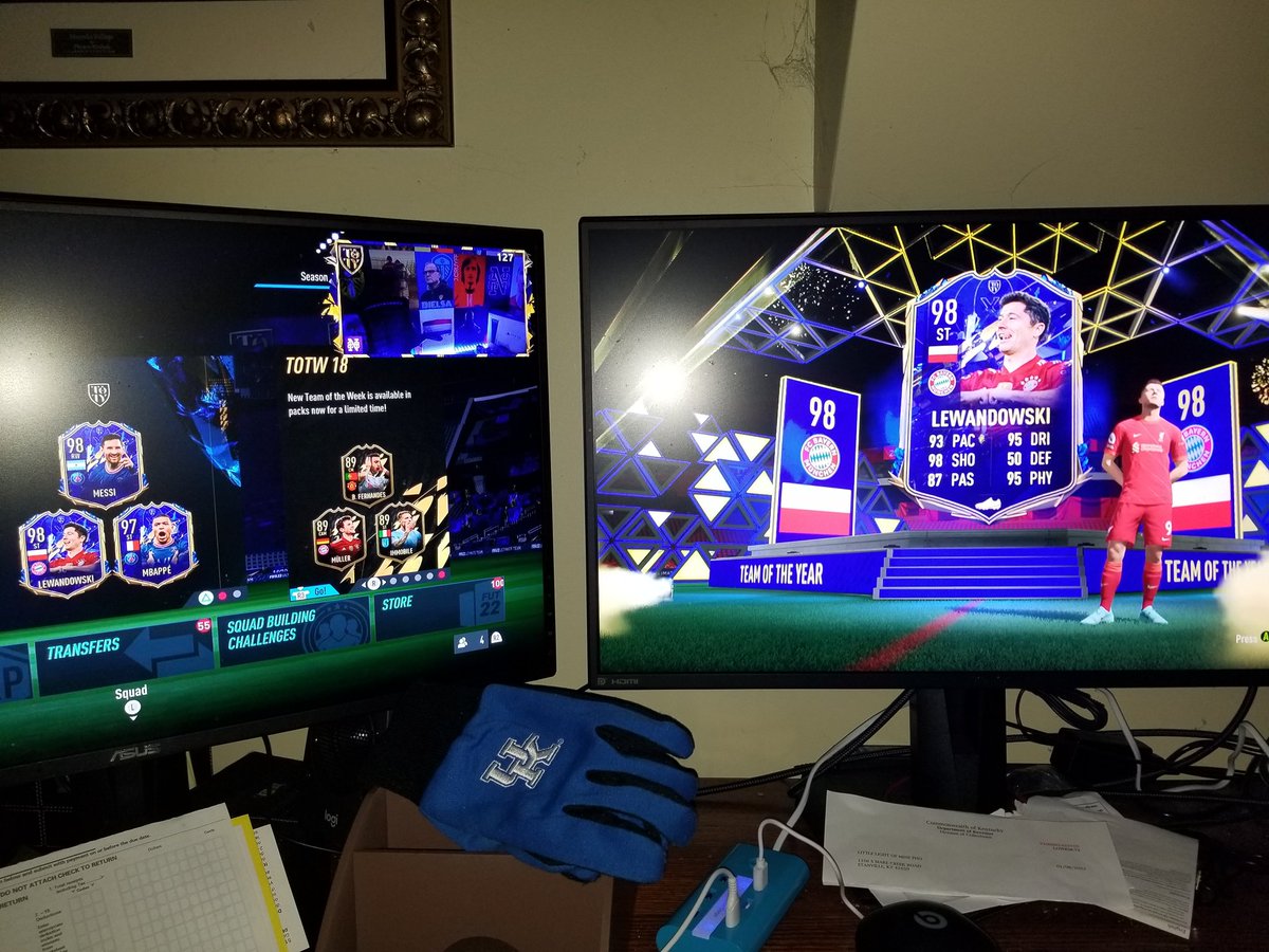 OldCozy's tweet photo. @Nick28T. Thanks for the good luck..  watching your stream https://t.co/ekr10pWe7n