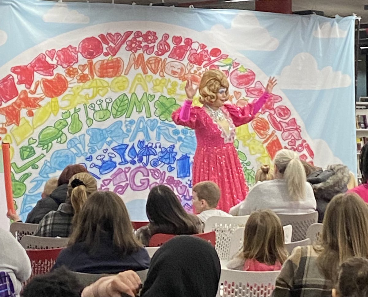 Here’s some pics from <a href="/PetitePantos/">Petite Pantos</a> wonderful Pantomime ‘Little Red Riding Hood’, hosted at #WoolwichLibrary 🌈 We’re all having a great time (Oh yes we are!) 🥳 All proceeds made tonight are being donated to <a href="/Better_UK/">Better</a>’s official charity <a href="/CR_UK/">Cancer Research UK</a>! <a href="/Royal_Greenwich/">Royal Borough of Greenwich</a> #LoveYourLibrary