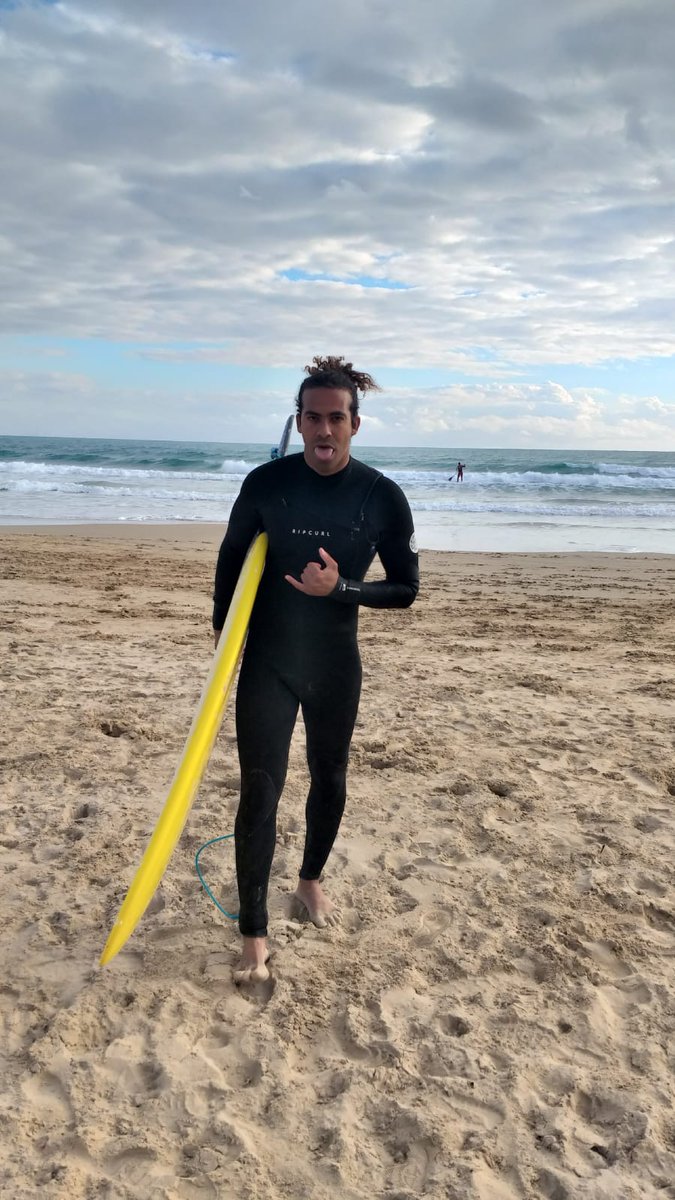 45secondphotog1's tweet photo. Surf esperience
#surrcoaching #surftravel
#surfcoach #surfingsicily 
#ilovetravel #sicilia 
#COVID19 #ripcurl https://t.co/CCV3r5mWyB