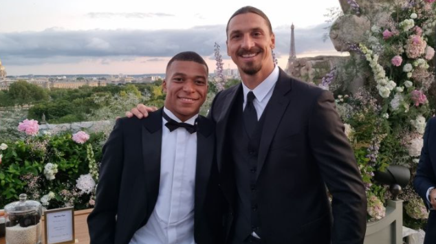 🚨🔥 El CONSEJO de IBRAHIMOVIC a MBAPPÉ (Vía L'Equipe):

⏳🐢"Le dije a Kylian, si yo fuera tú, ME IRÍA al REAL MADRID"

🍿¡Vive con nosotros el Atleti - Valencia en YouTube, Facebook y Twitch! #ChiringuitoLive