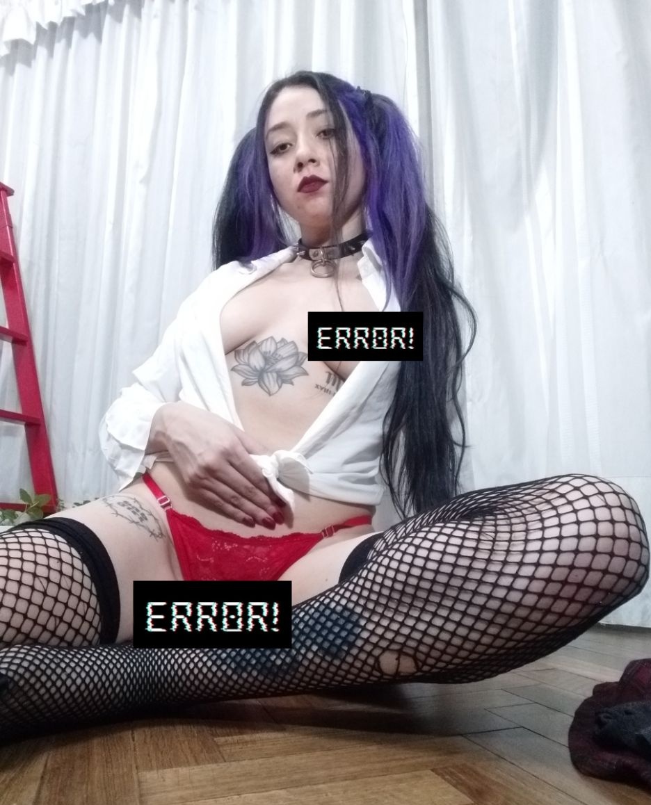 rt si me tiras de las colitas mientras me coges en 4 🔥