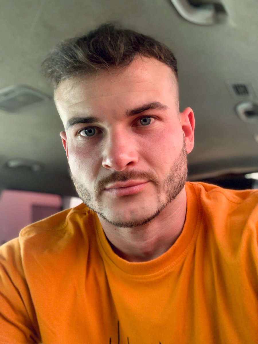 Alexander Kobzar tweet media