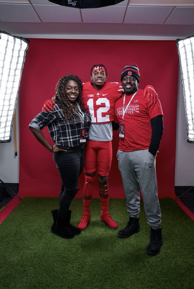 BrentenJones's tweet photo. Had a great visit at tOSU ‼️ I appreciate the hospitality and conversations .@etwill21 @Coach_P_Fleming @ryandaytime @CoachKOHara Go Bucks!! 🌰 https://t.co/HrlHnwldlQ