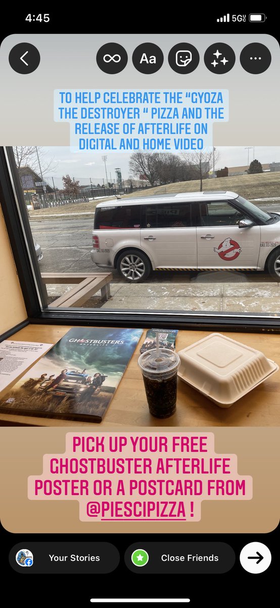 Ecto313's tweet photo. Thanks to @Ghostbusters you can pick up a free poster or post card from pie sci now or when you stop by to pick up a “gyoza the destroyer” pizza! All proceeds go to the childrens center! @JasonReitman @paulfeig #ghostbusters #pizza #detroit #313ghostbusters #motownbluesbusters https://t.co/Jv0k6iALsD