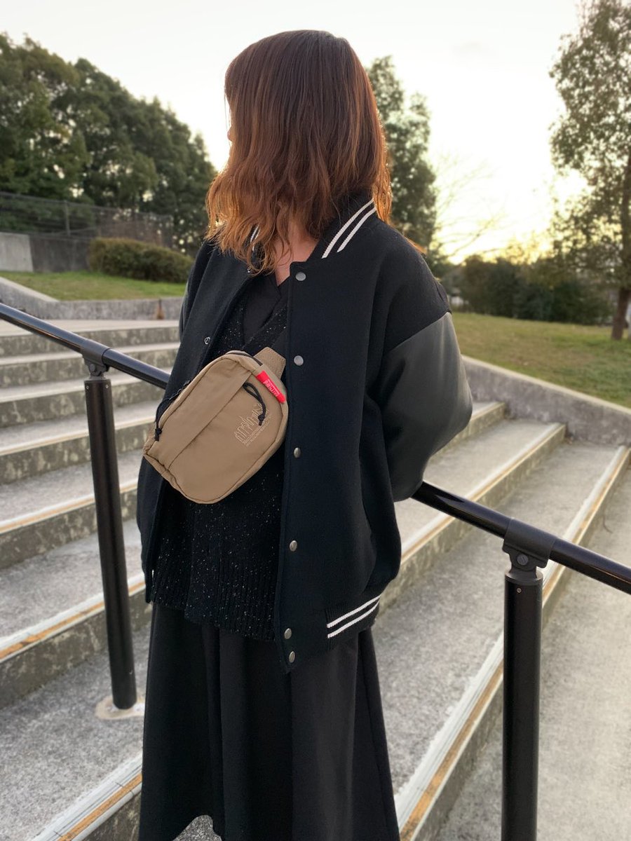 mp_expocity's tweet photo. 【One Mile Waist Bag】

number:#MP1124ONEMILE
Color: Beige
Price:¥7,480(tax in)
Size:横21×高さ14×マチ6cm
⁡
Staff:156cm https://t.co/R3s9Zk6JAG