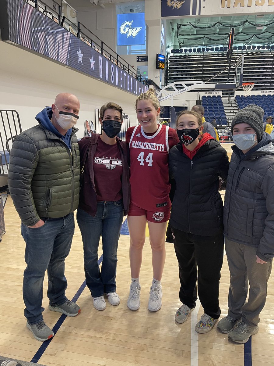 UMass Women's Basketball tweet media