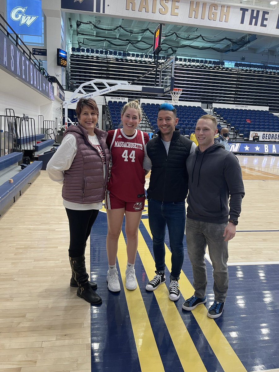 UMass Women's Basketball tweet media