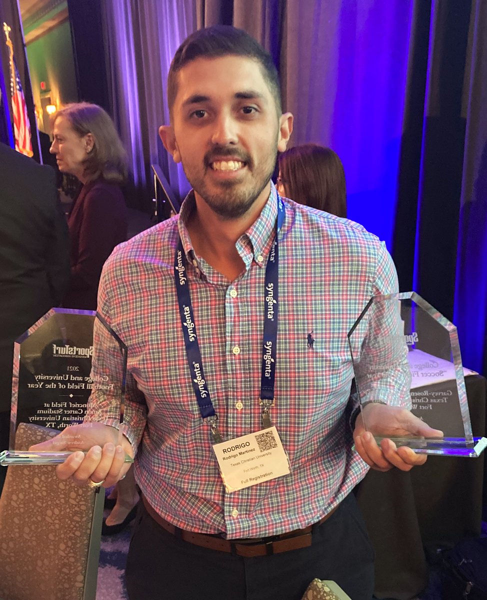 Great week <a href="/FieldExperts/">SFMA</a>.. Was an honor to be awarded Sport fields of the year along side <a href="/TCUFIELDCREW/">TCU Groundscrew</a>  <a href="/T_revA123/">Trevor Austin</a>