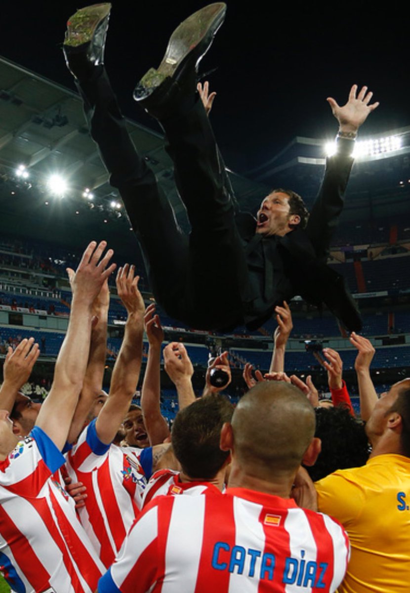 <a href="/As_TomasRoncero/">Tomás Roncero</a> Cuanto daño hizo Cholo al madridismo, inolvidable su victoria en el Bernabéu