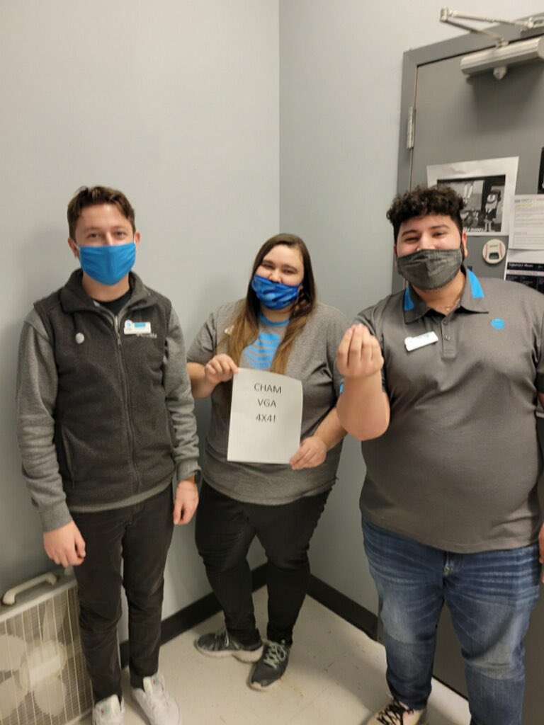 The 3 J’s - Jeremy, Jess and Juan getting 4x4 VGA outta CHAM!!!! <a href="/dipaolo_drew/">Drew DiPaolo</a> @M_kearney33 <a href="/404girl/">Betsy Francis</a> <a href="/relayrichard/">Richard Totten</a> @attportables