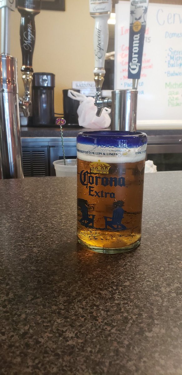 mamecastle's tweet photo. Cleaning out my #evilMIL's house today &amp; took a lunch break for some Mexican food in Lincoln CA &amp; this place is RAD! https://t.co/7iPeL8Y4BS