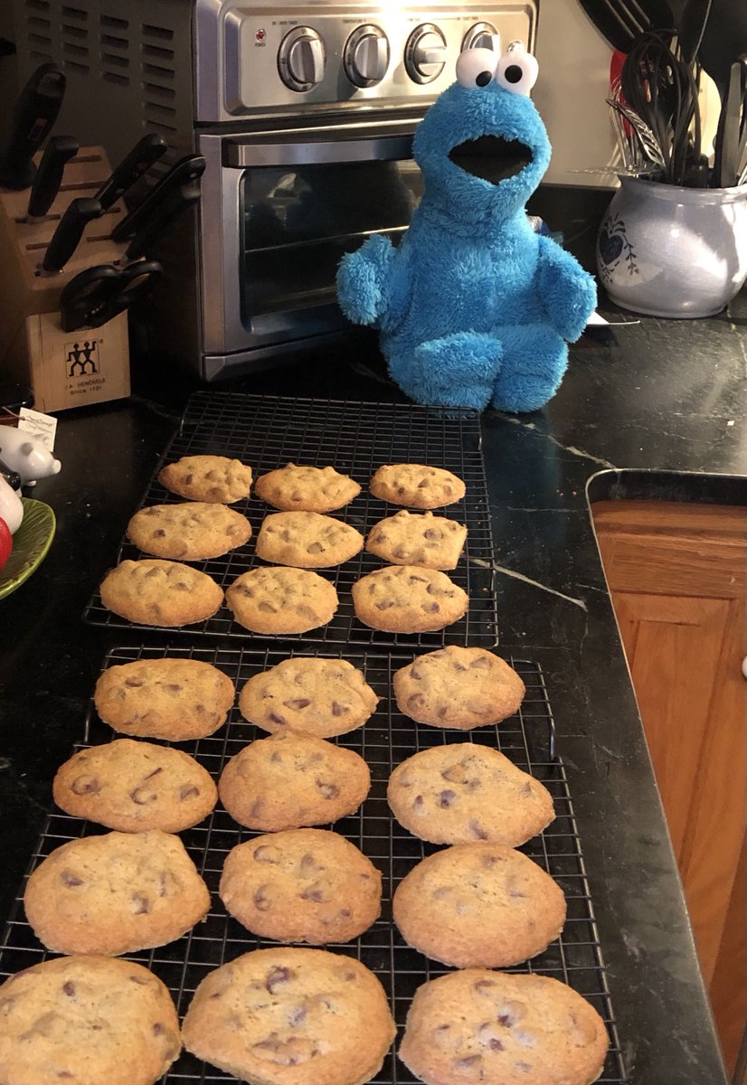 patty_ellis's tweet photo. ⁦@MeCookieMonster⁩ - we’ve had this craving all week Finally a day for baking 💙 https://t.co/ZsxiwyI5ct
