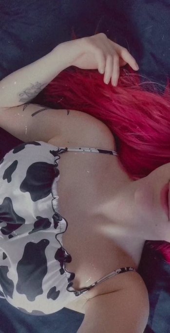 Can u get me to 2k followers? x   #buyingcontent #sellingcontent #onlyfans https://t.co/QewI5wQ3Ab<a href="/tag/buyingcontent"class="tags">#buyingcontent</a><a href="/tag/onlyfans"class="tags"><span>#onlyfans</span></a><a href="/tag/sellingcontent"class="tags"><span>#sellingcontent</span></a>