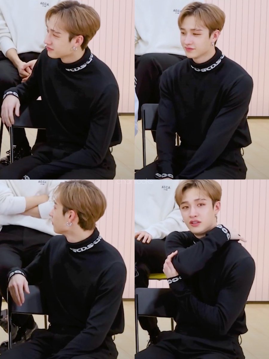 bang chan and black turtleneck 🤌🏻