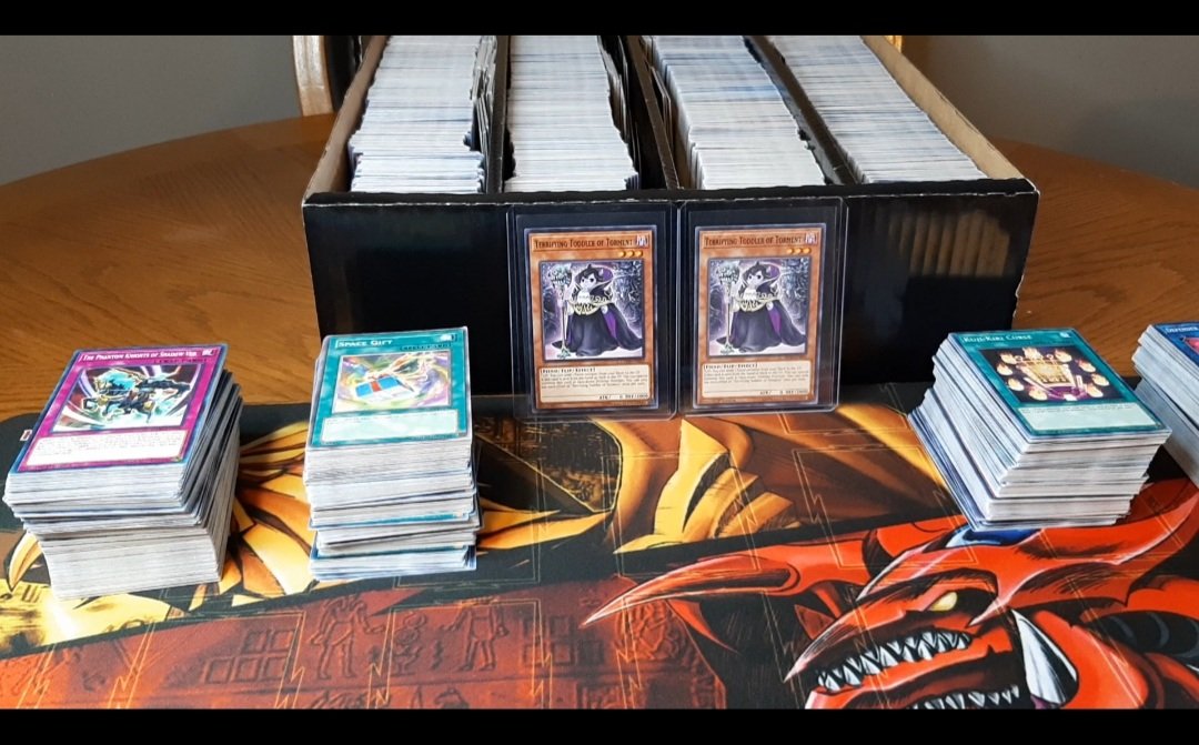 1on1cards's tweet photo. 1K subscriber giveaway! 3,500ish Yugioh cards! To enter the giveaway be subscribed, like the video, and comment every social media platform that you shared a link to this video on. Each share counts as an entry!
https://t.co/7VEHkBkBfX
#1on1cards #yugioh #giveaway https://t.co/IK3j2XJAV4