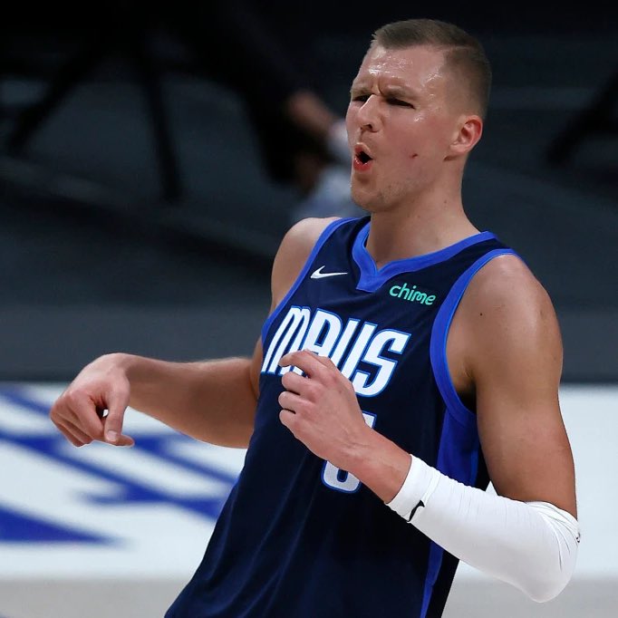 LAST DAY TO VOTE

RT TO VOTE FOR @KPORZEE

#NBAAllStar